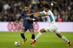 欧冠赛事冷门迭出：黑马力压领跑，西甲豪强全面开花